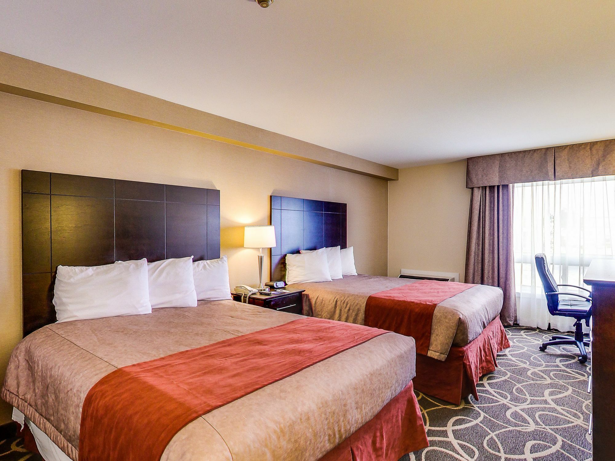 Travelodge By Wyndham Cambridge - Waterloo Exteriör bild